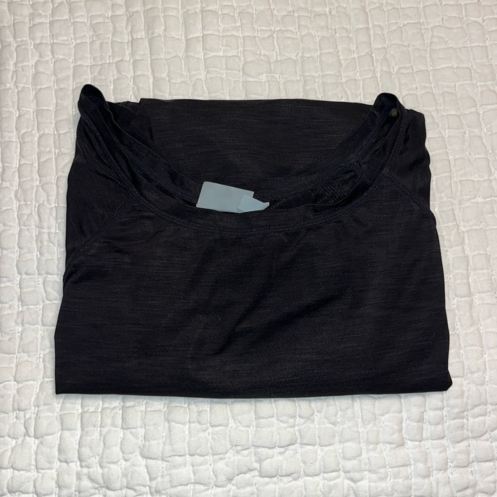 Athleta long sleeve top size M